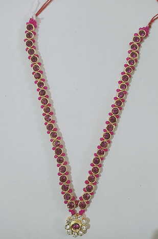Heavy Diamond Single Line Moti Gadijimala