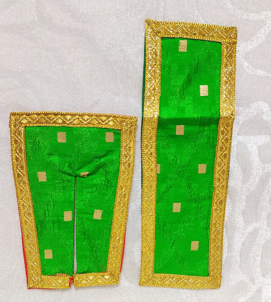 Zhari Chira Odhni Vastra, Medium