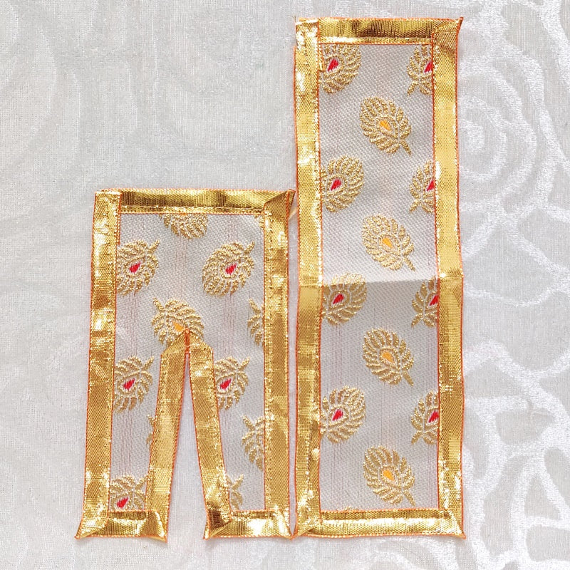 Medium Size Zari Chira Ohani Vastra