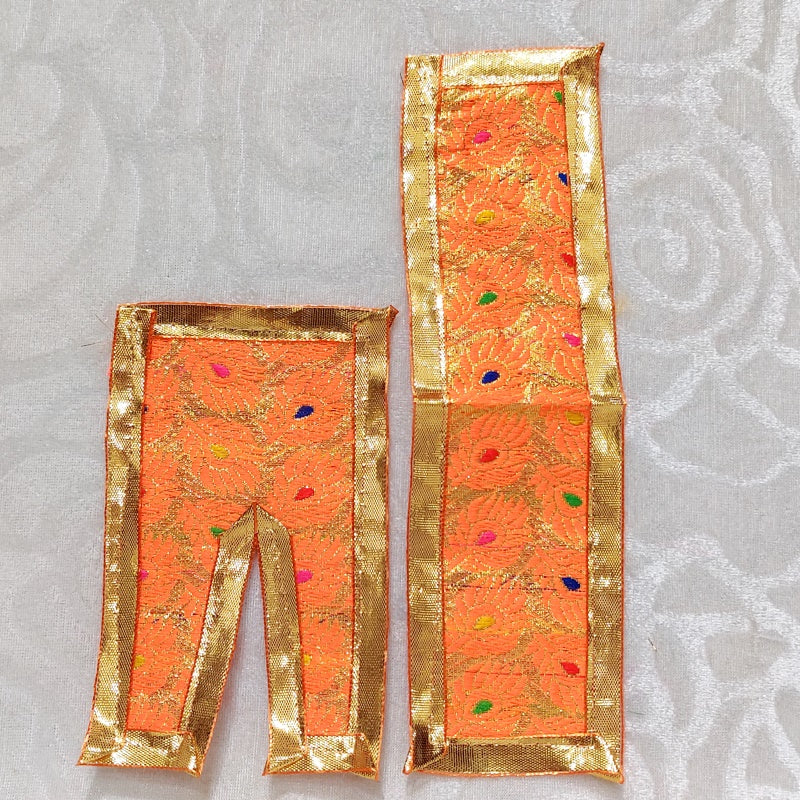 Medium Size Zari Chira Ohani Vastra