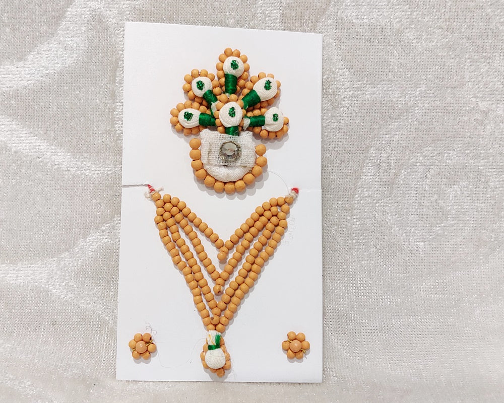 Chandan Pagh Moti Mala Set