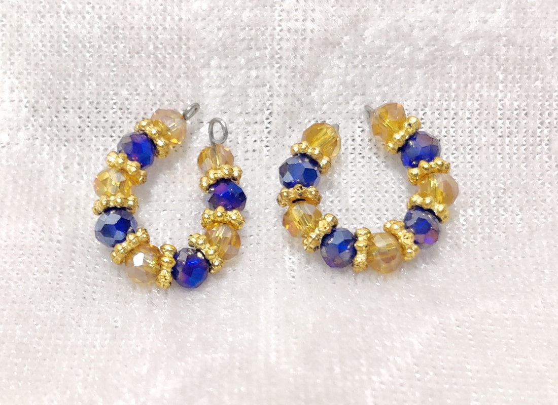 Coloured Crystal Moti Kada