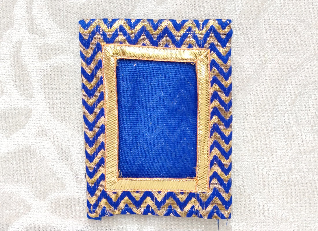Small Size Zari Chitraji Vastra