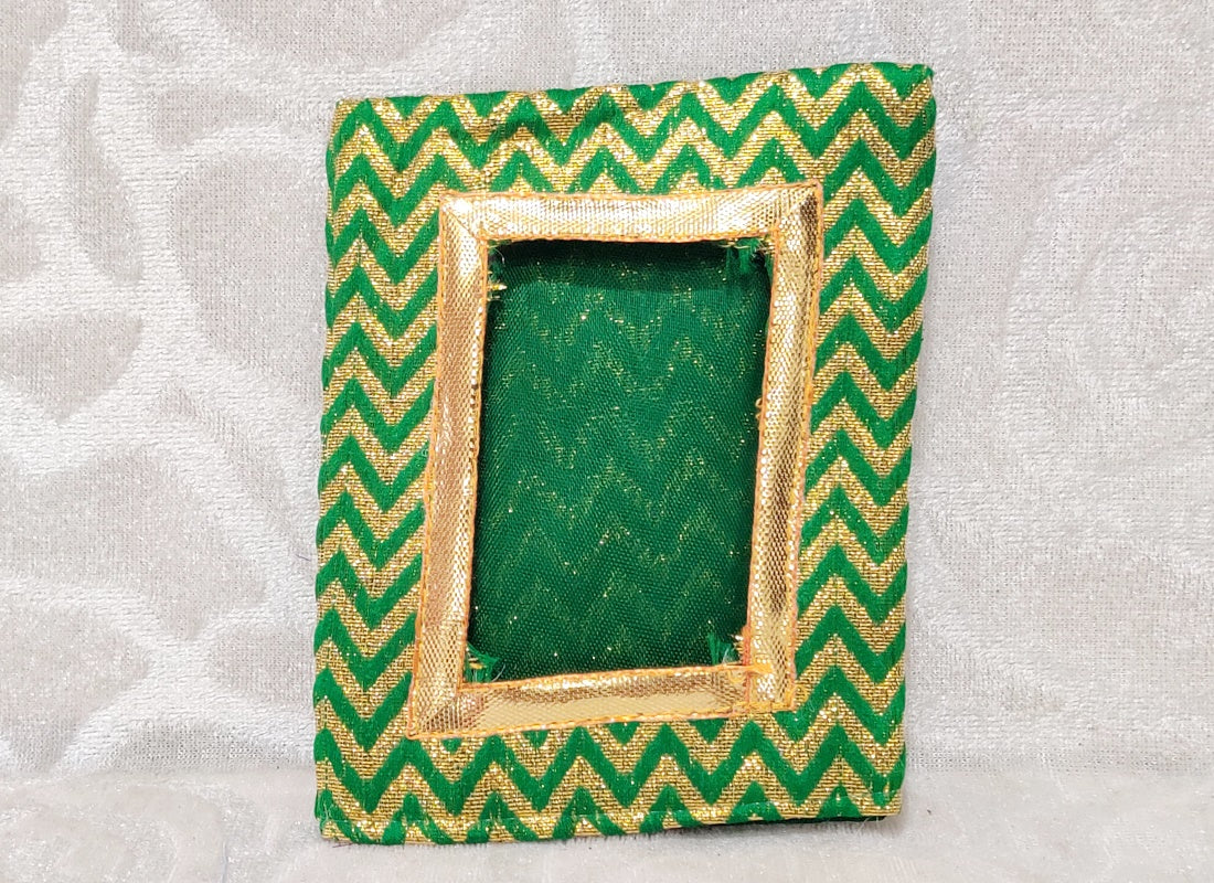 Small Size Zari Chitraji Vastra
