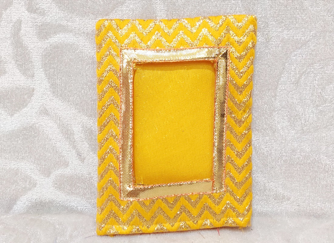 Small Size Zari Chitraji Vastra