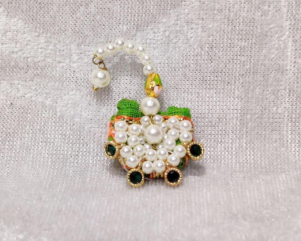 Semi Precious American Diaqmond Pagh