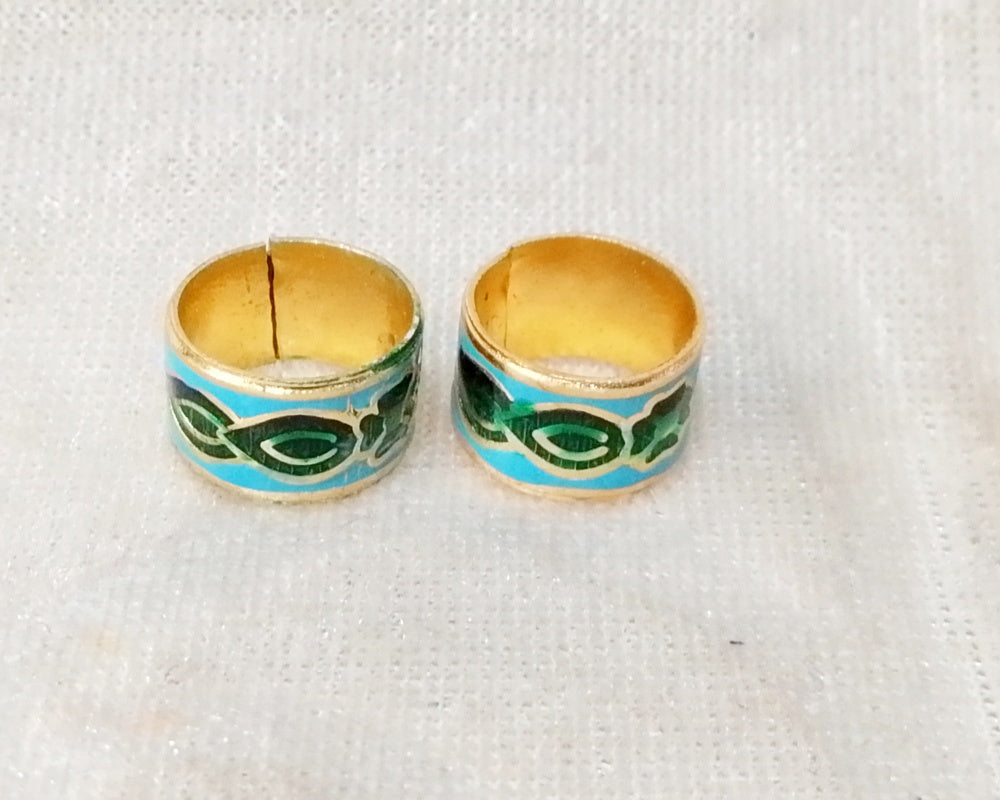 Meenakri Kada, Small
