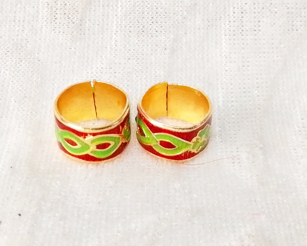 Meenakri Kada, Small