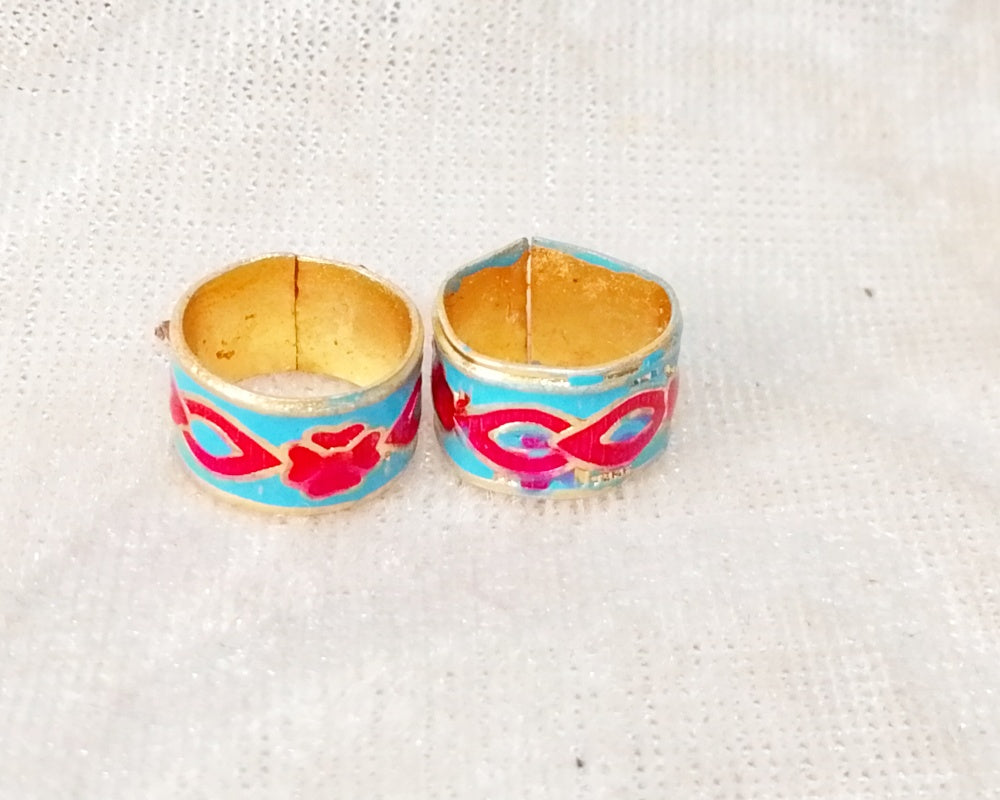 Meenakri Kada, Small