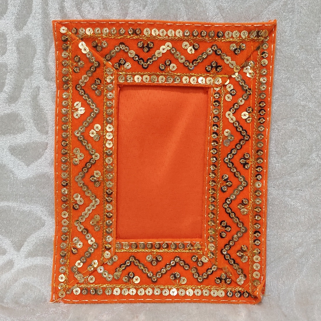 Postcard Size Heavy Zhari Chitraji Vastra