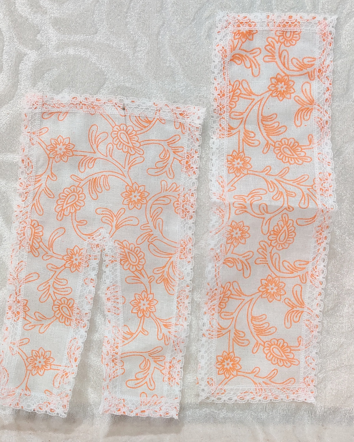 Medium Size Chandan Print Chira Odhani Vastra