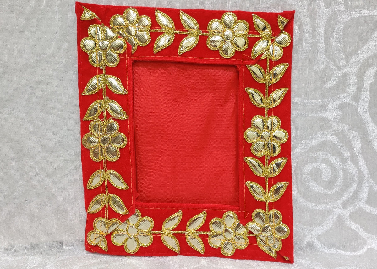 Large Size Heavy Zari Chitraji Vastra