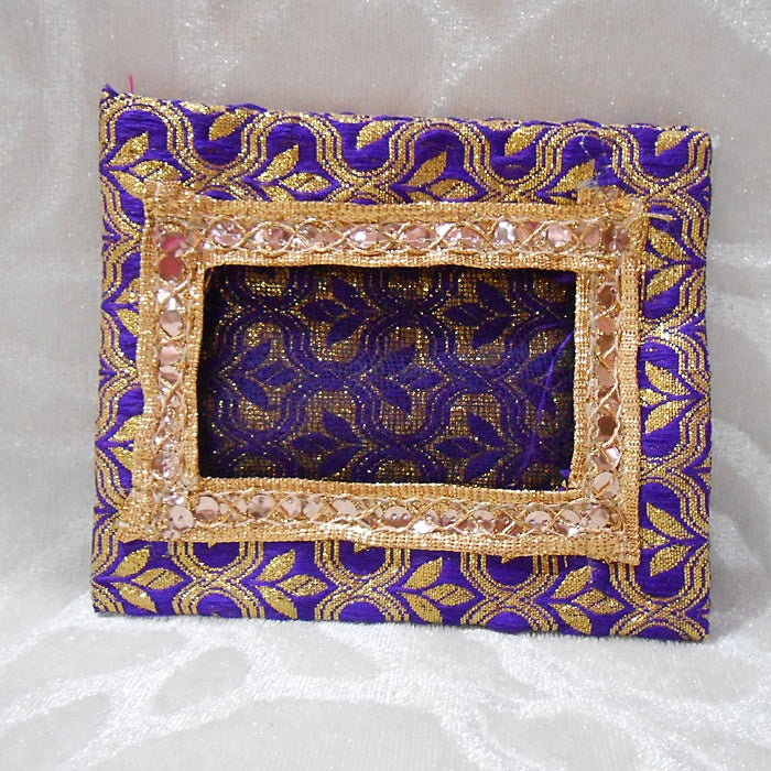 Medium Size Zari Chitraji Vastra