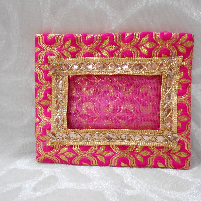 Medium Size Zari Chitraji Vastra