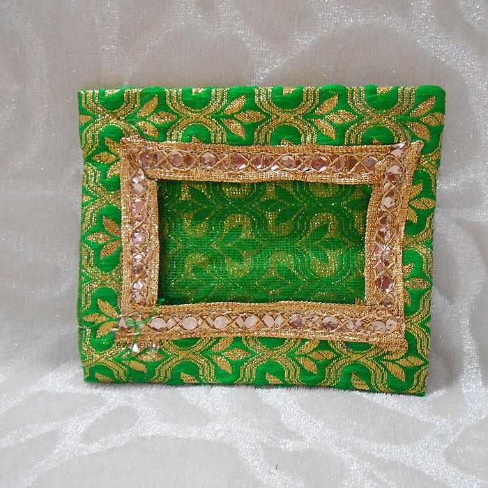 Medium Size Zari Chitraji Vastra