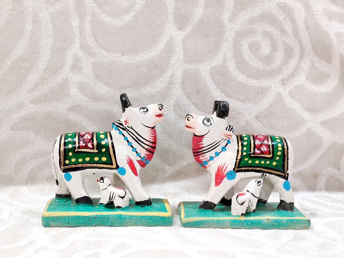 Wooden Cow Pair 3.5"