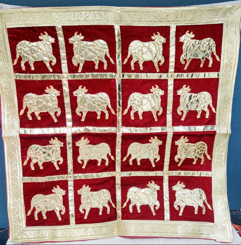 Large Size Cow Heavy Zhari Pichhwai
