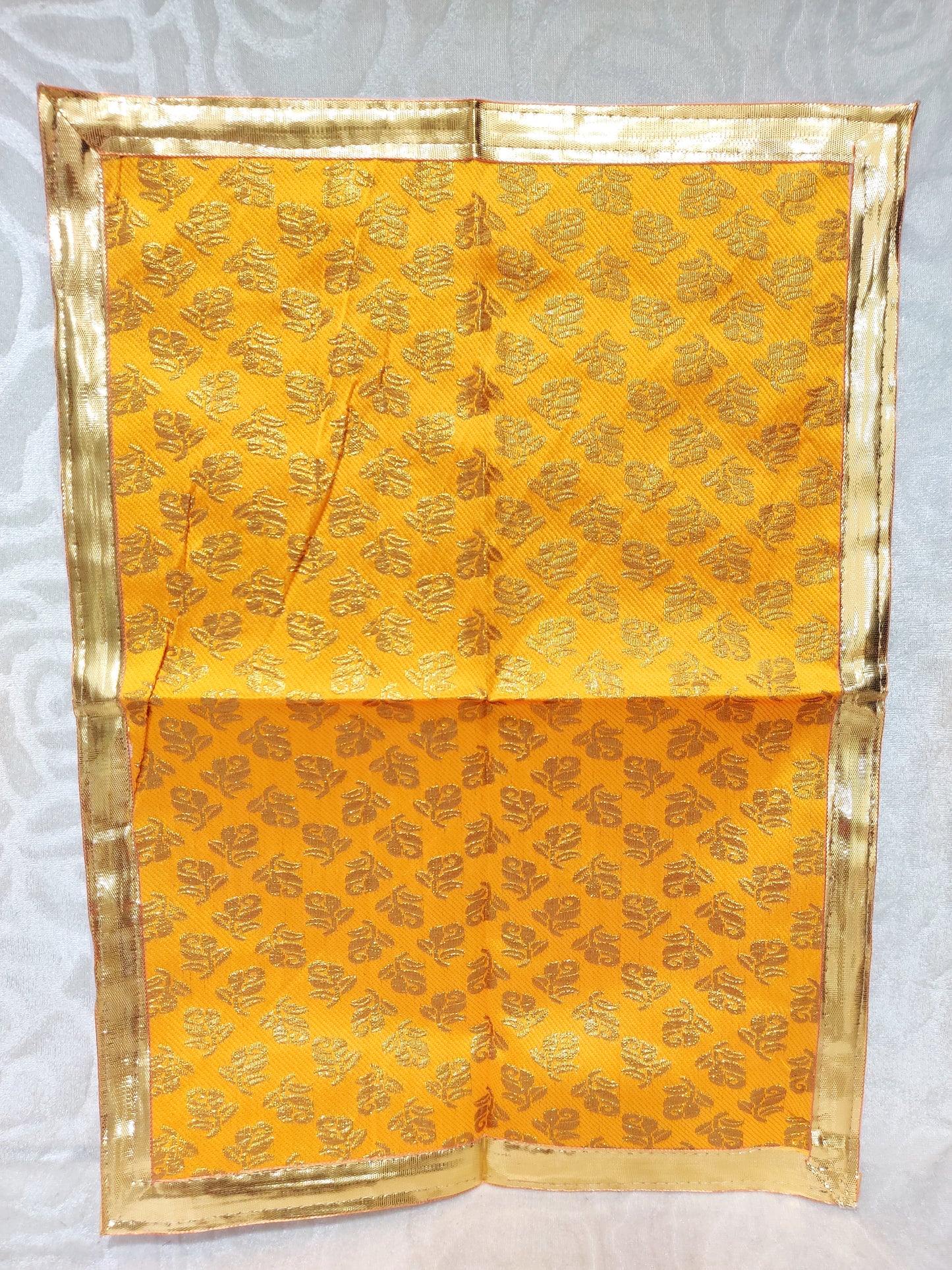 Medium Size Heavy Zhari Pichhwai