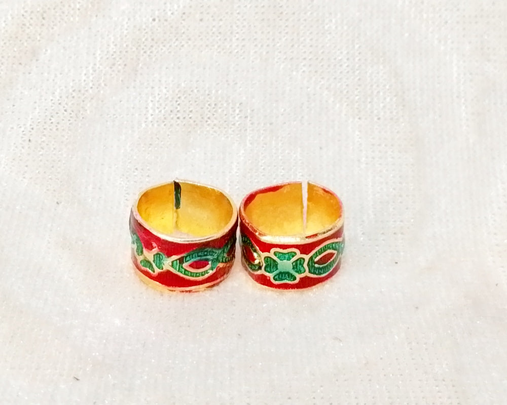 Meenakri Kada, Small