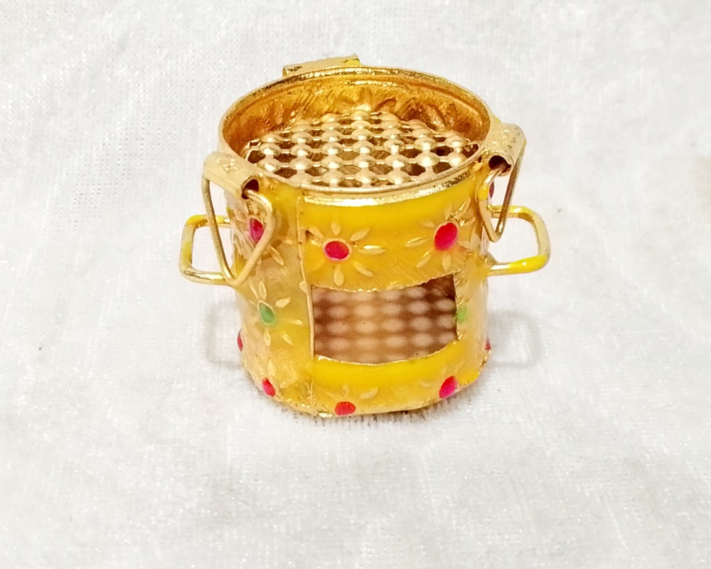 Meenakari Sagadi