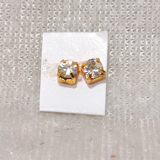 Single Diamond Kundal , small
