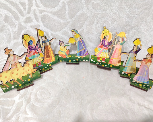 Dan Leela Set, Small