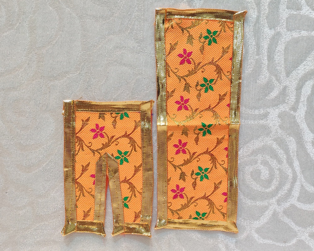 Small Size Zari Chira Ohani Vastra