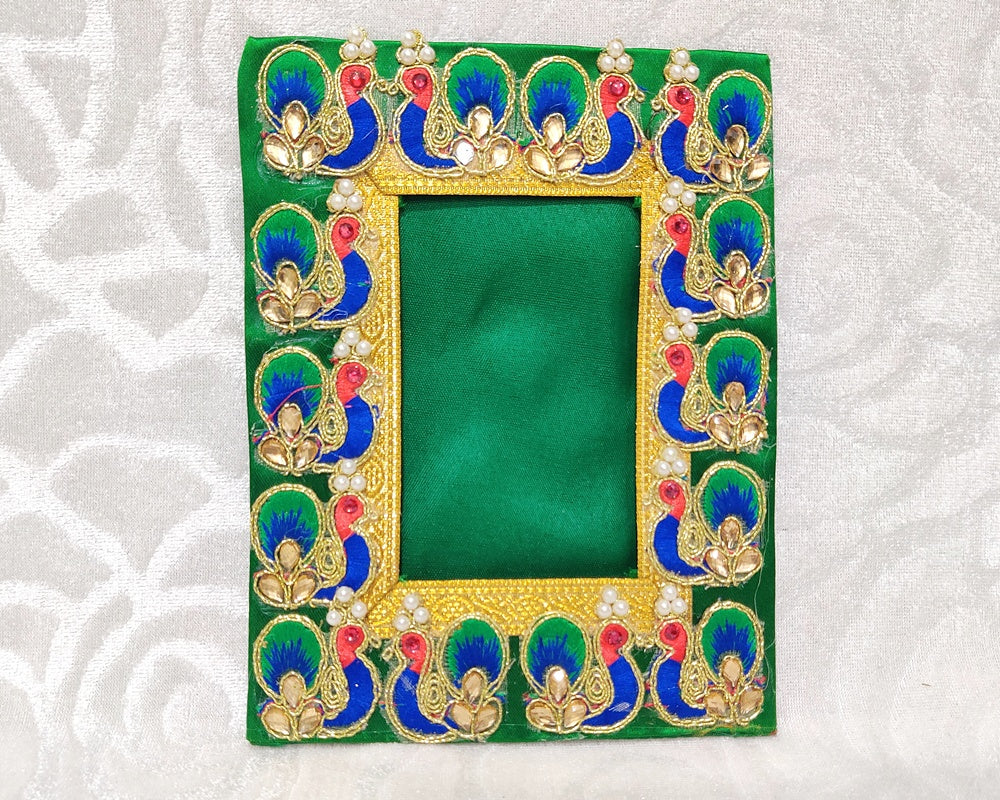Postcard Size Heavy Zhari Chitraji Vastra