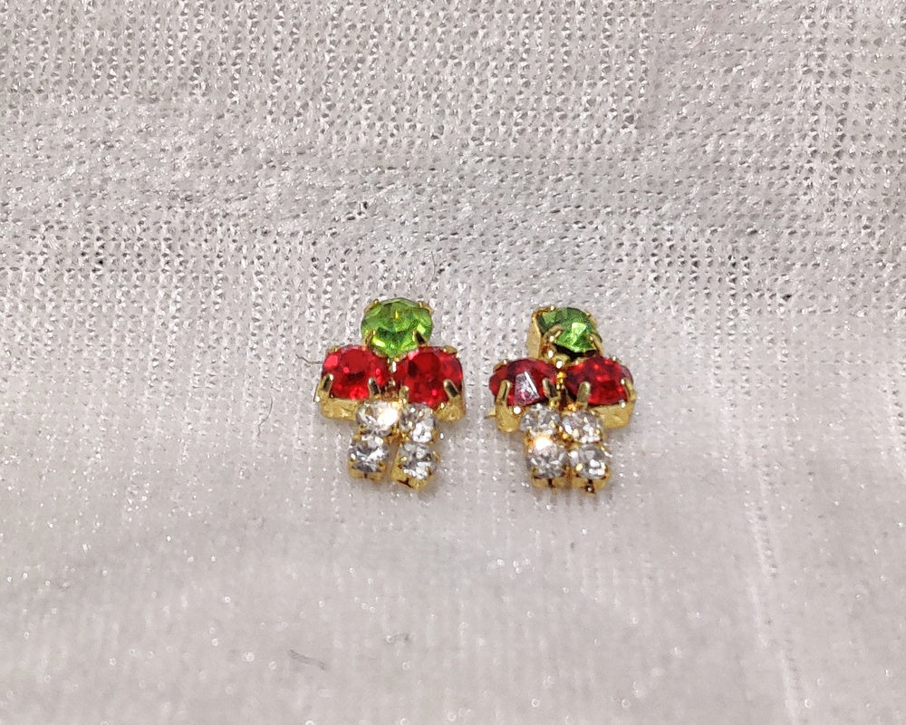 Coloured Diamond Kundal,
