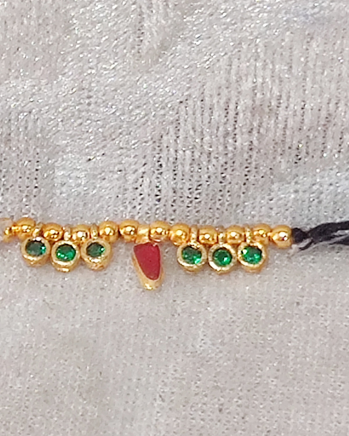 Golden Meenakari Alkawali , Small