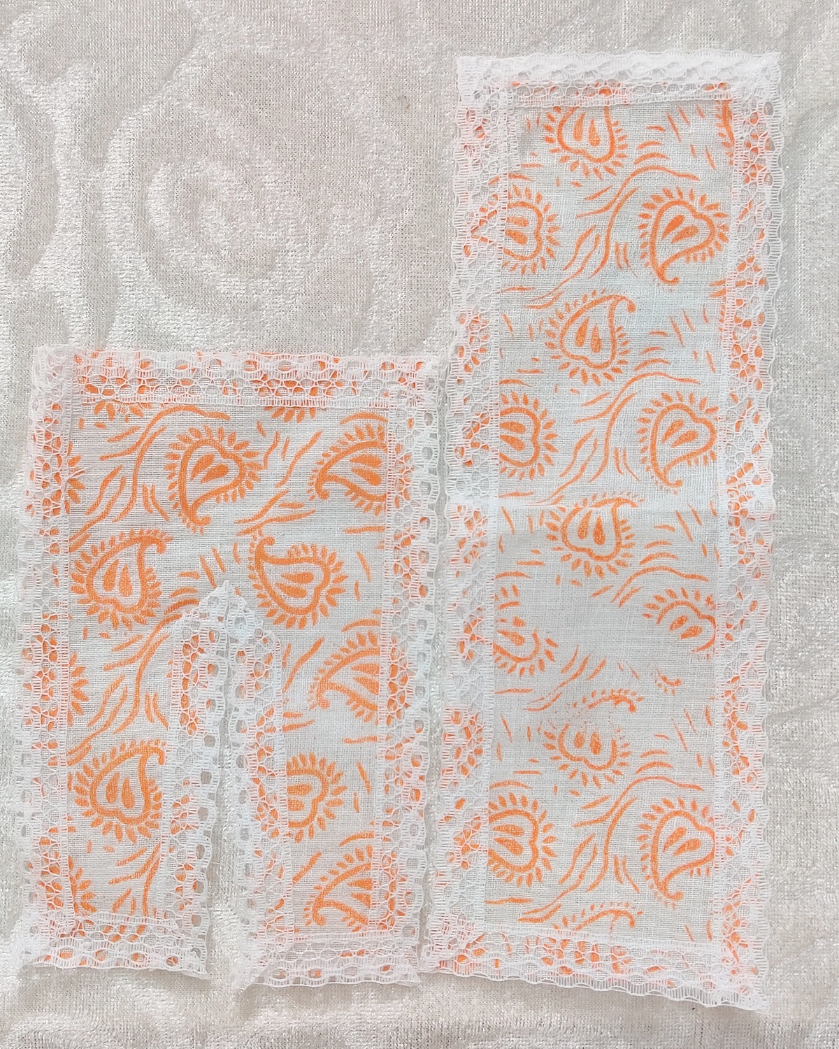 Small Size Chandan Print Chira Odhani Vastra