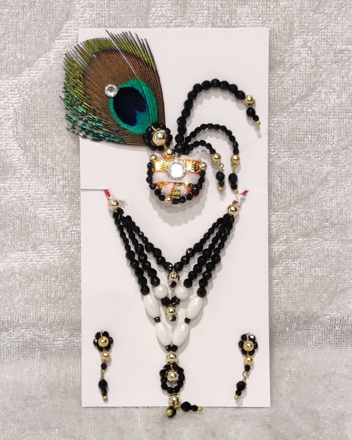 Moti Mala, Chandrika Set
