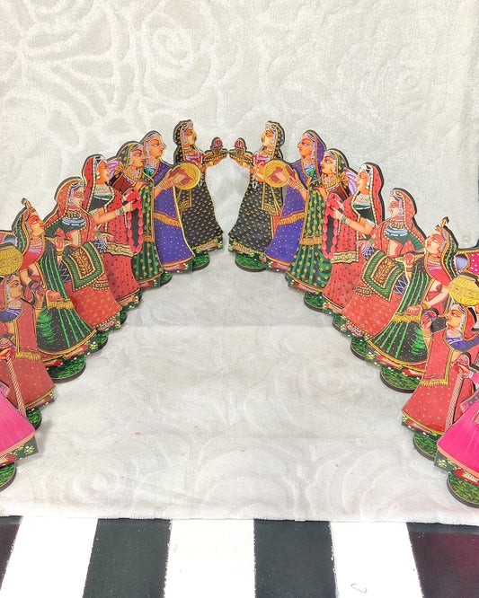 Wooden Dwarpal And Sakhi Set ,