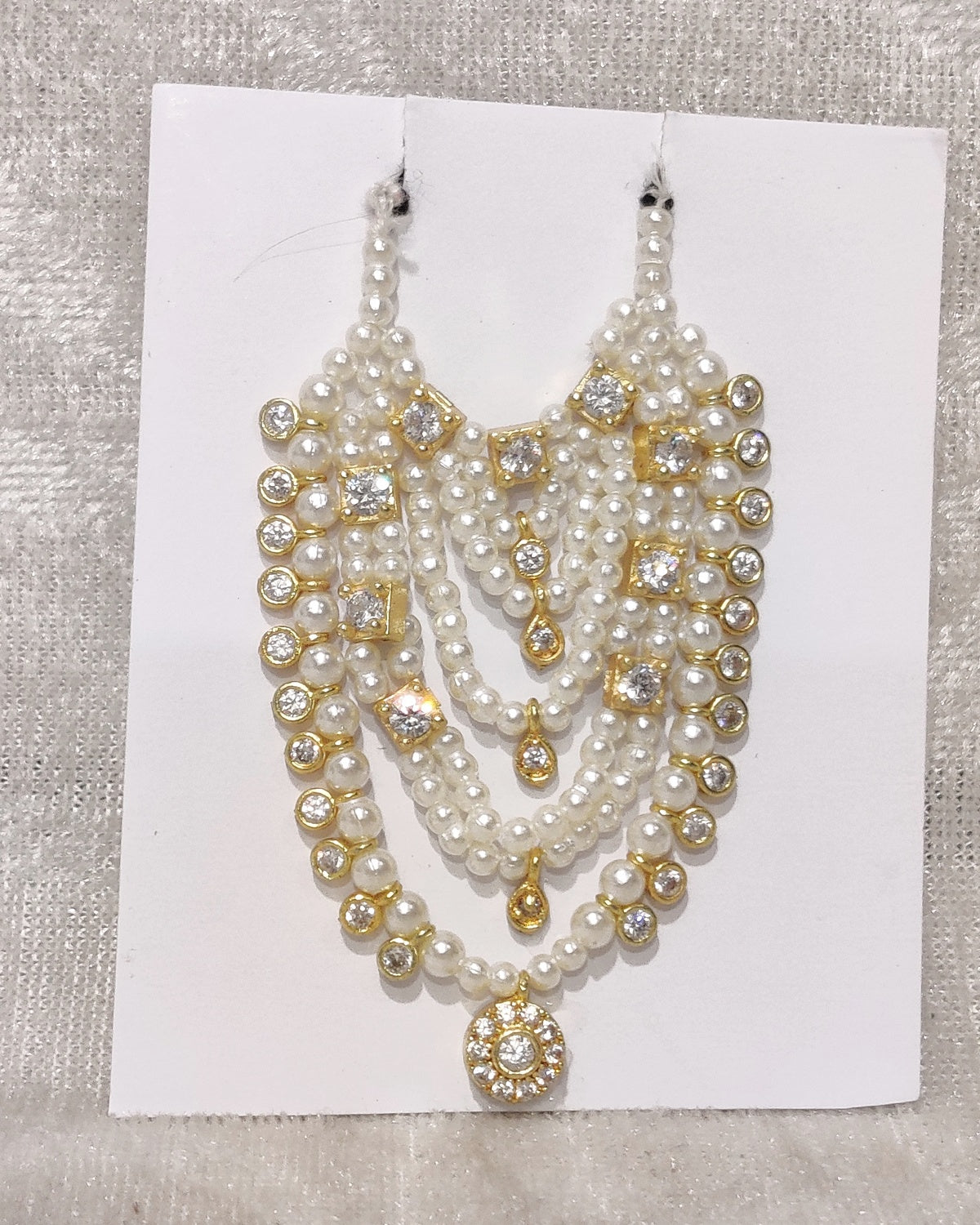American Diamond Moti Malaji
