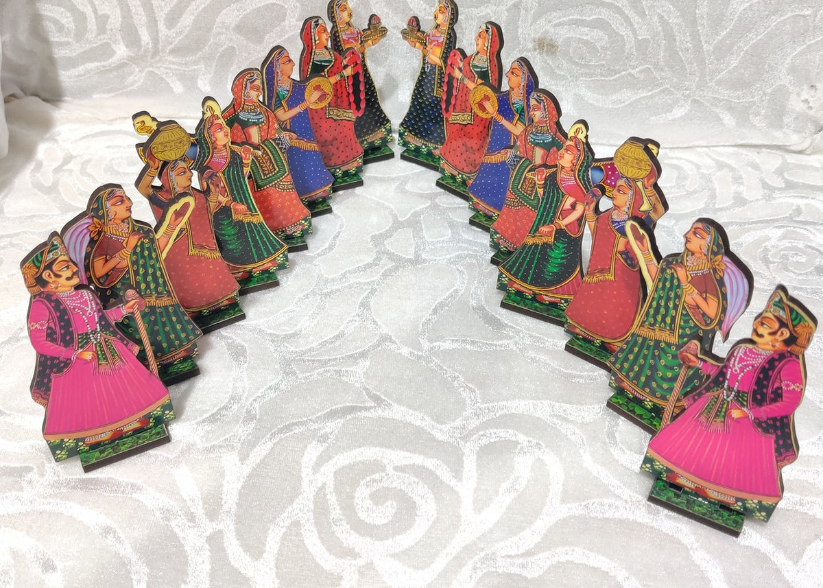 Wooden Dwarpal And Sakhi Set , Small